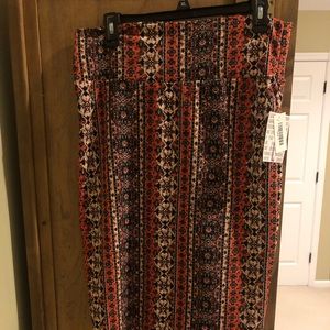 Women’s Lularoe Cassie skirt